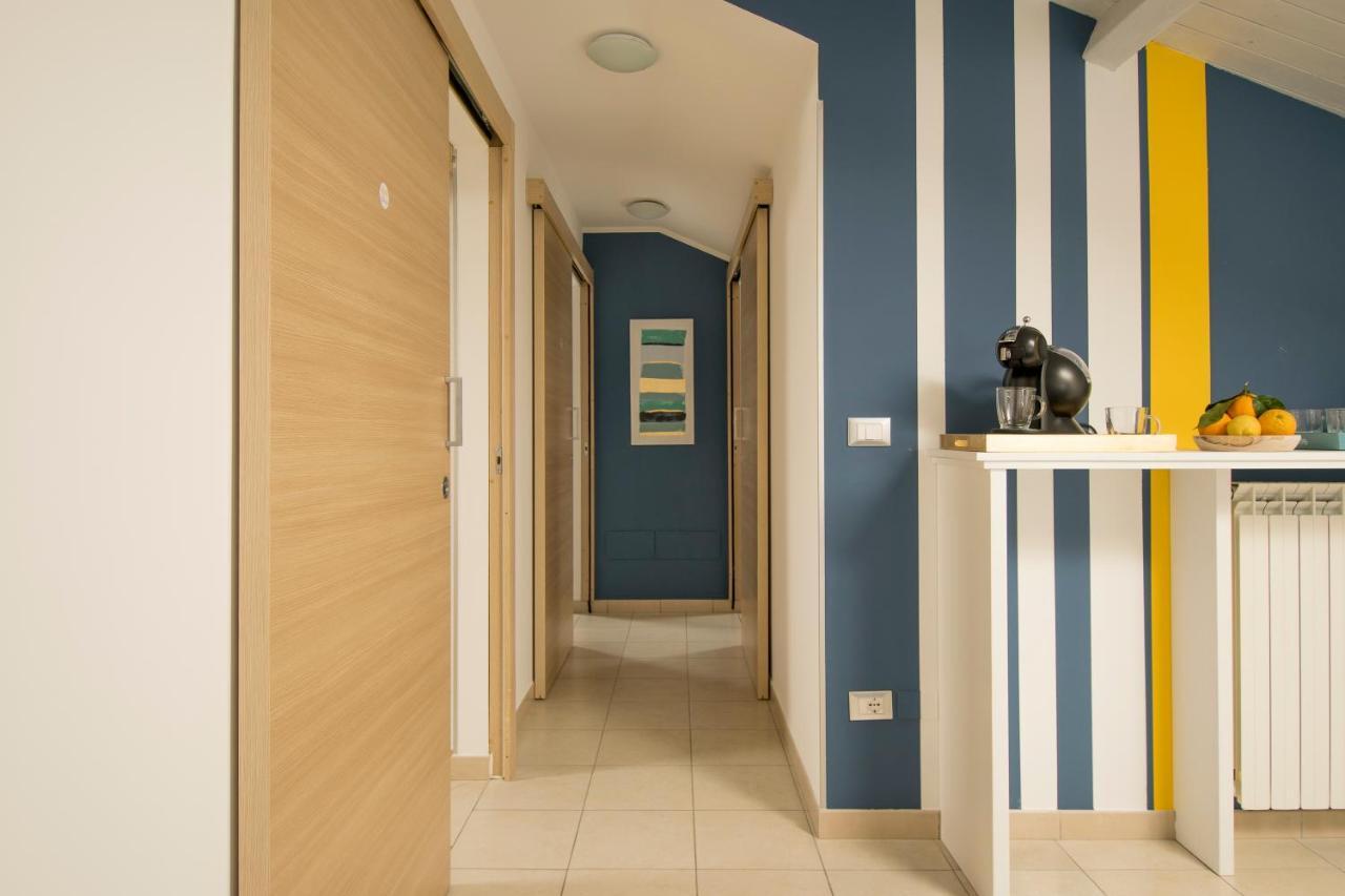 פאלמי Civico 64 Bed & Breakfast In Mansarda מראה חיצוני תמונה